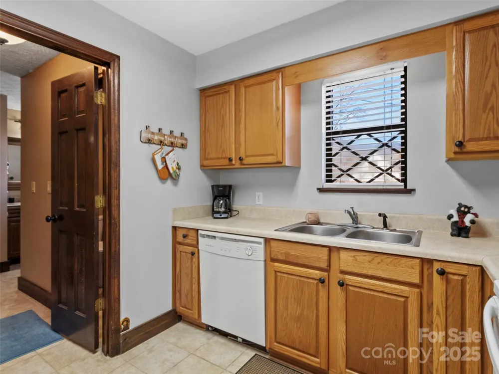 383 Overlook Drive #Alpine 2 Burnsville, NC 28714
