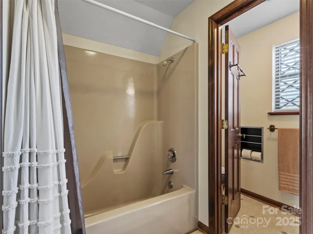 383 Overlook Drive #Alpine 2 Burnsville, NC 28714