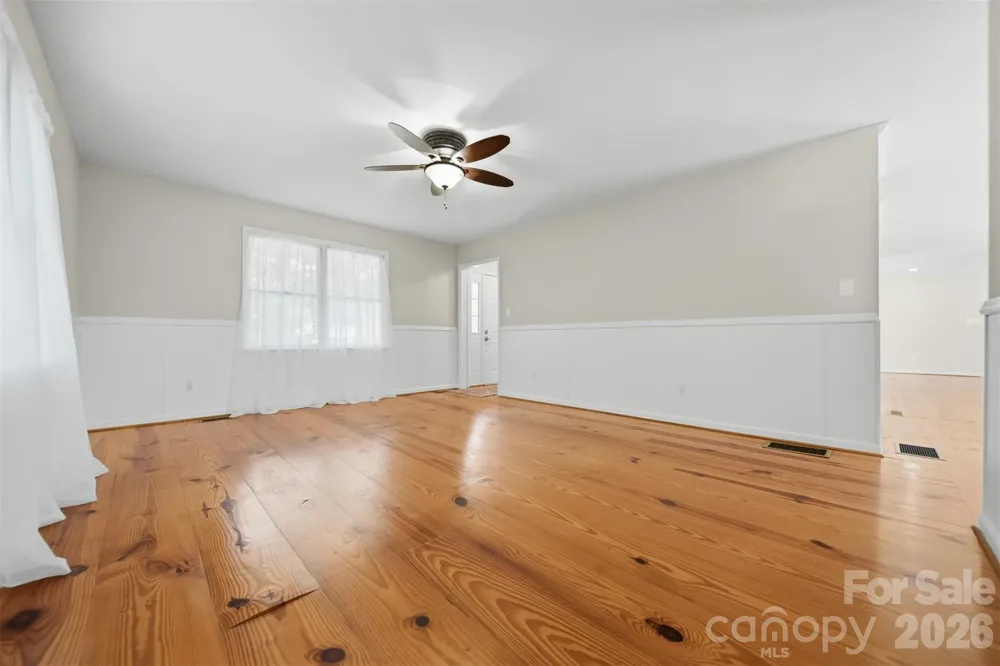 131 Fox Runn Drive Granite Falls, NC 28630