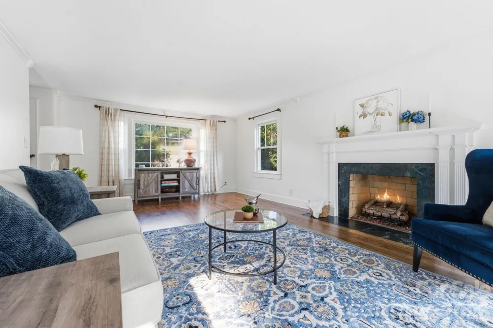 1686 Dutch Cove Road Canton, NC 28716