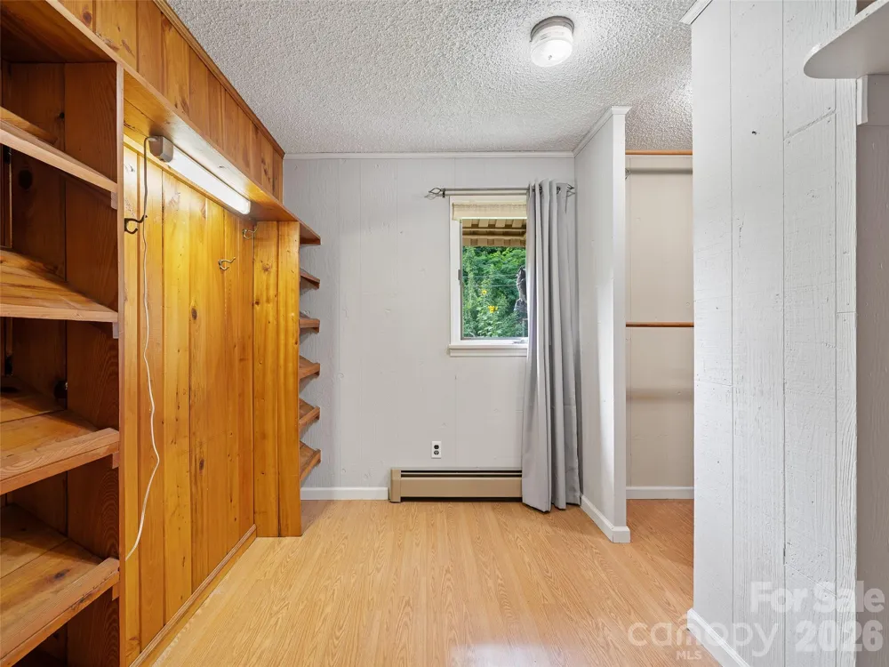 1065 Upper Pig Pen Road Green Mountain, NC 28740
