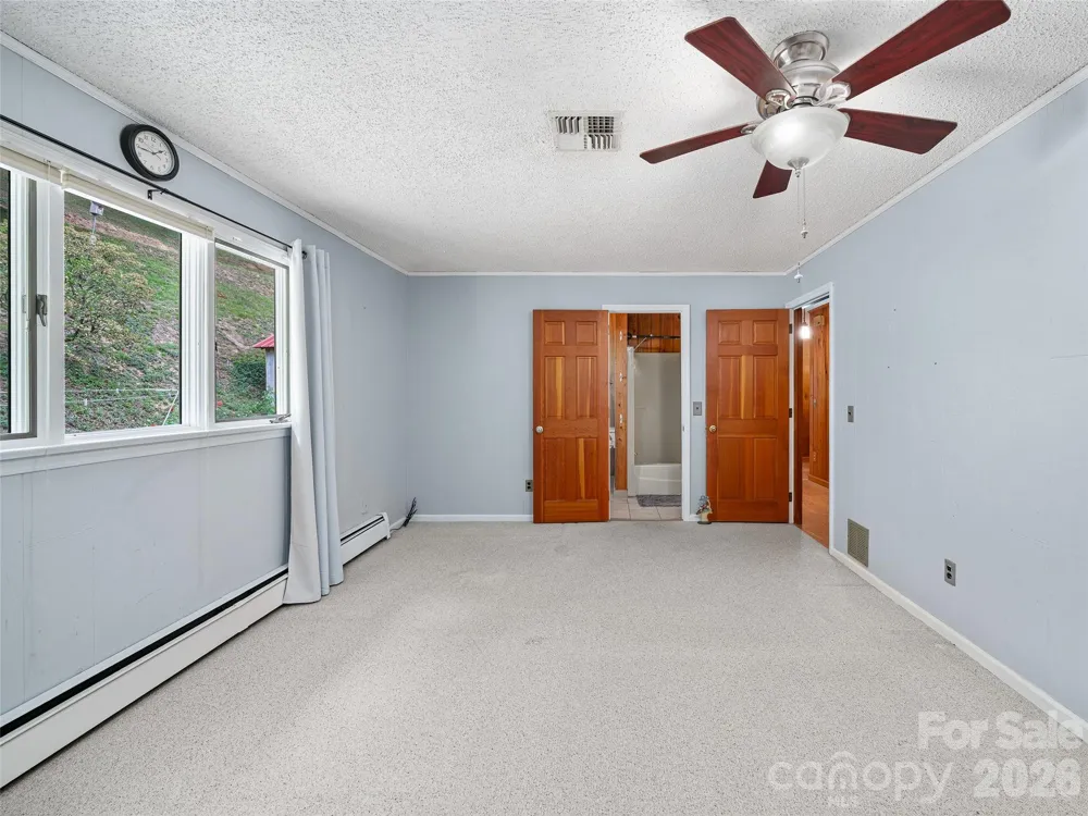 1065 Upper Pig Pen Road Green Mountain, NC 28740