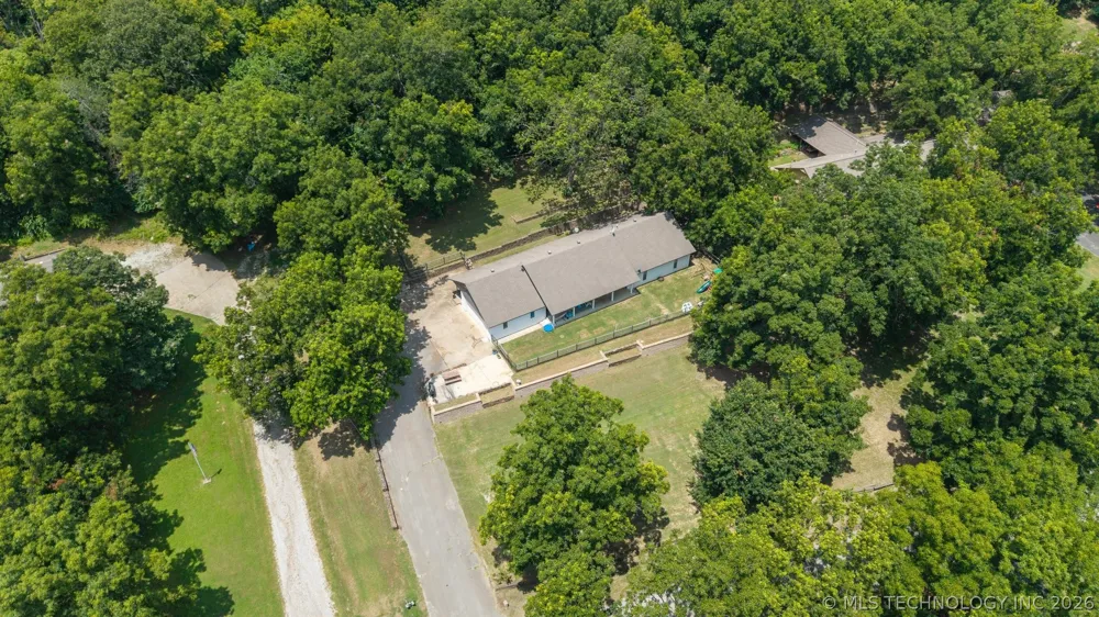 5200 S Robert Girten Road Chelsea, OK 74016