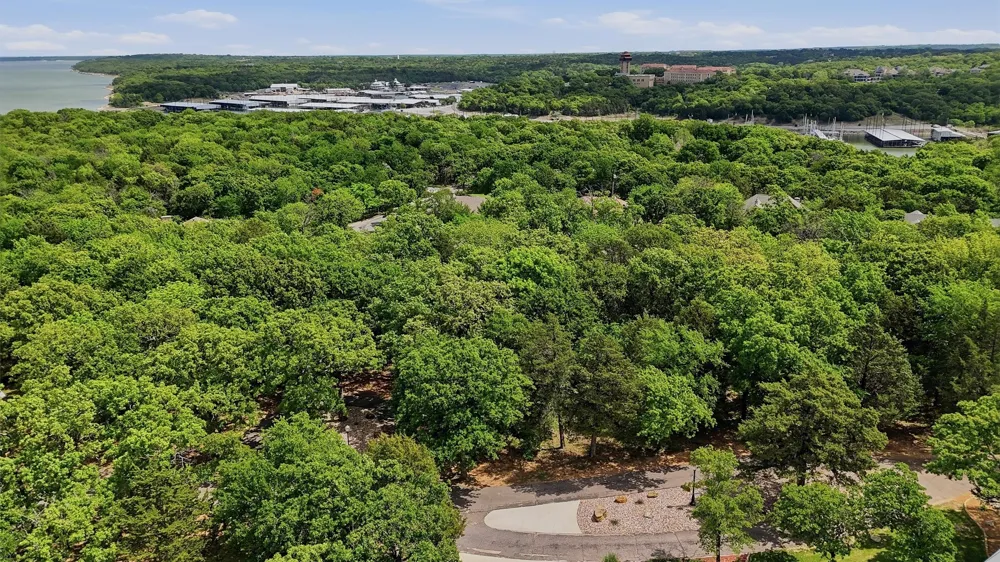 Oak Hills Drive Pottsboro, TX 75076