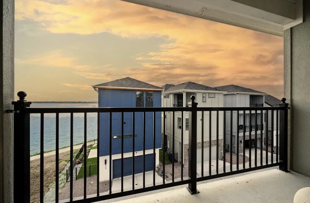 802 Resort Drive Rowlett, TX 75088