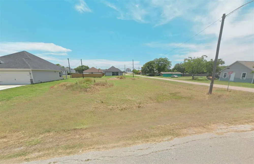 101 S Avenue C Freeport, TX 77541