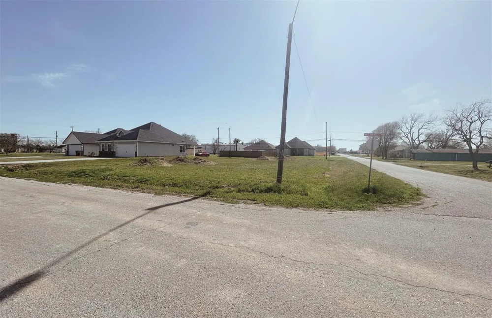 101 S Avenue C Freeport, TX 77541