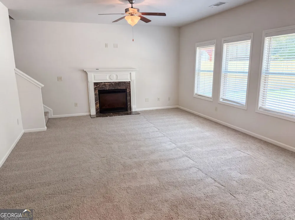821 Walnut Woods DR Braselton, GA 30517