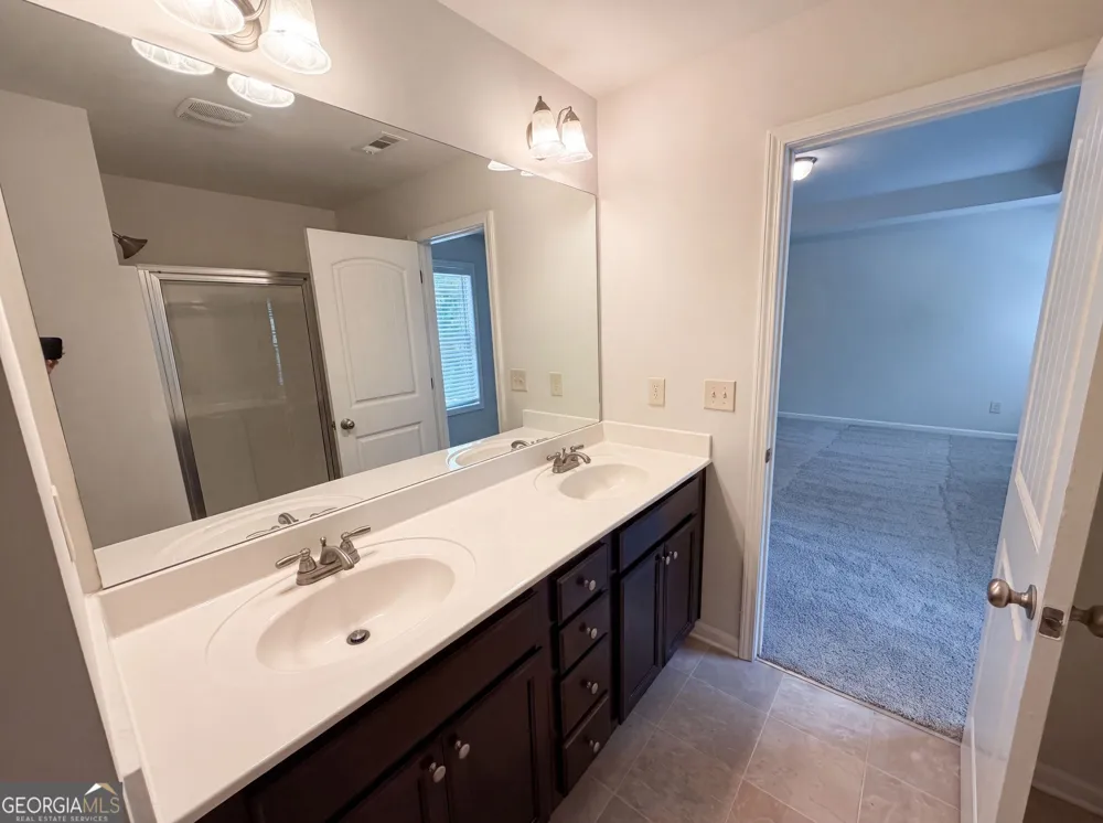 821 Walnut Woods DR Braselton, GA 30517