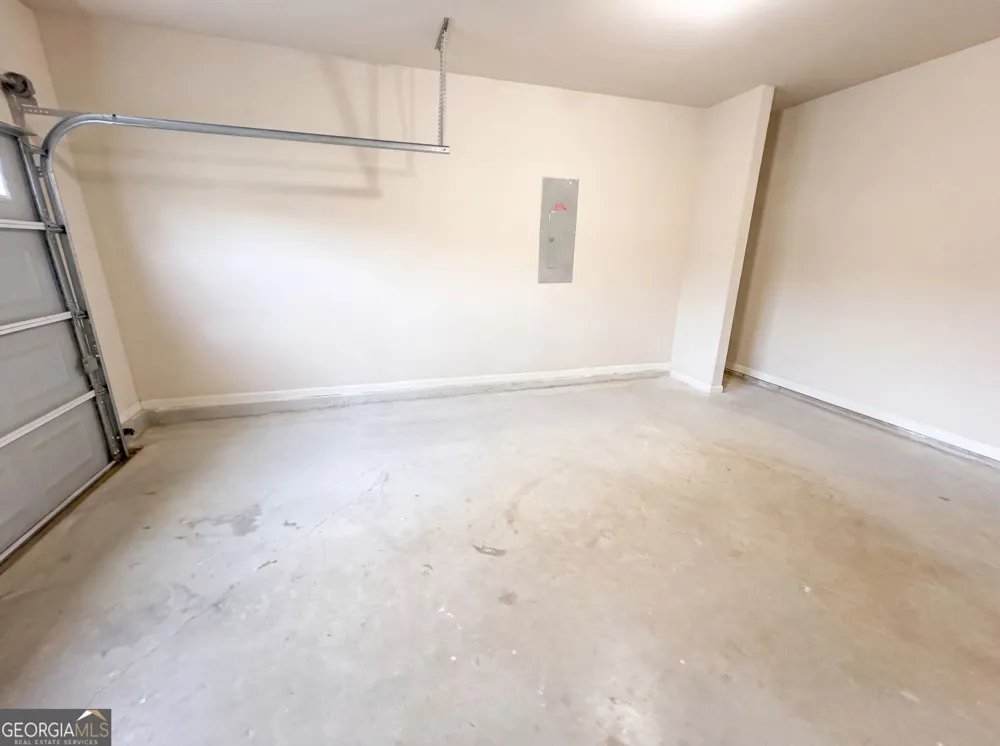 821 Walnut Woods DR Braselton, GA 30517