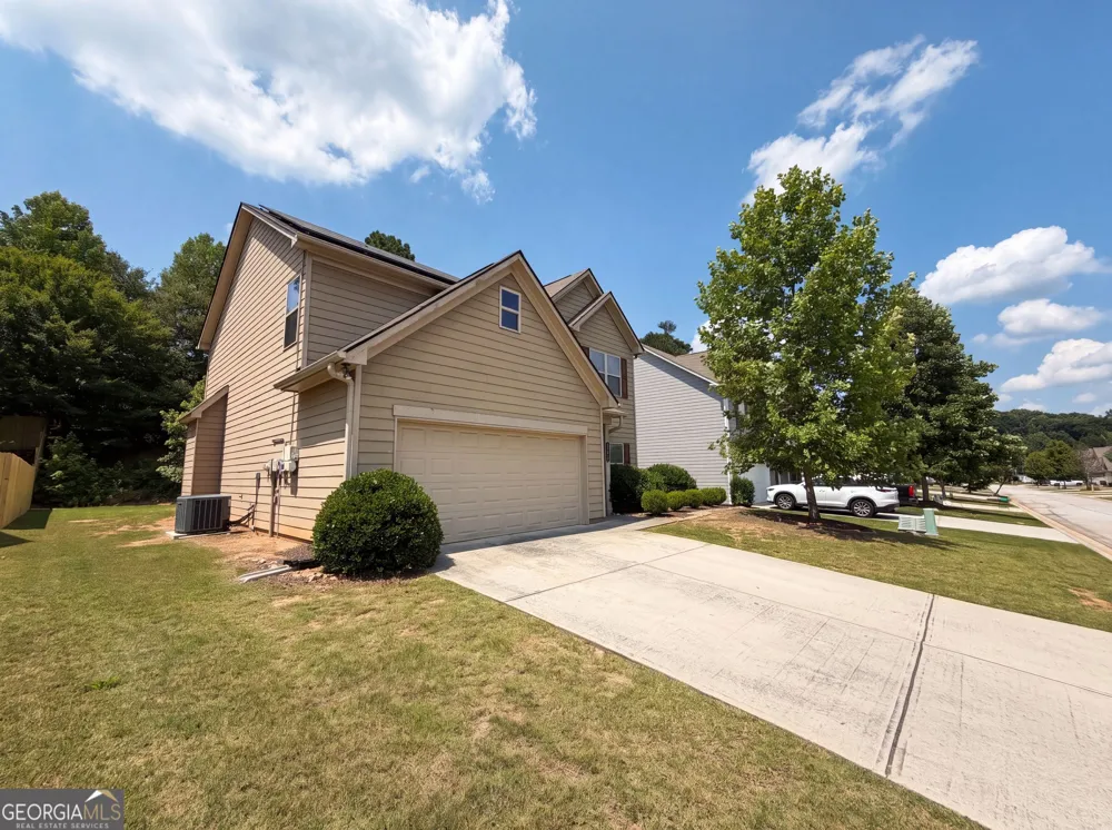 821 Walnut Woods DR Braselton, GA 30517
