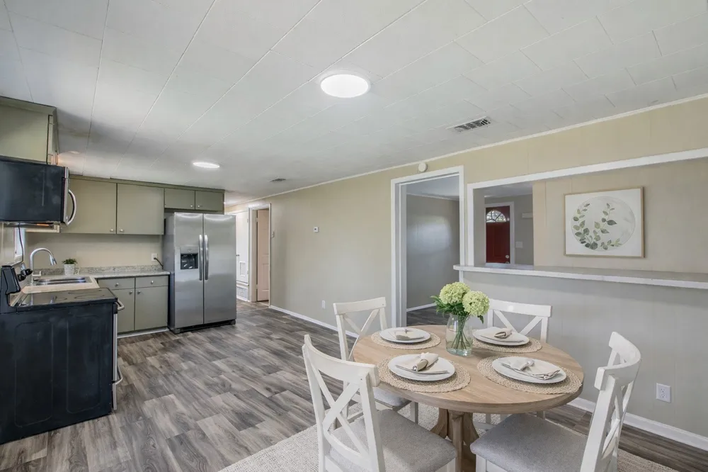 207 Avenue U Clifton, TX 76634