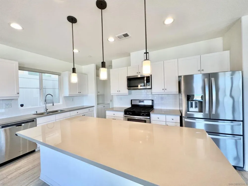 7260 Wembley San Diego, CA 92120