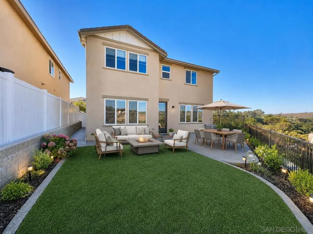 7260 Wembley San Diego, CA 92120