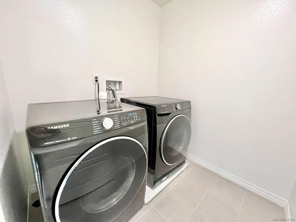 7260 Wembley San Diego, CA 92120