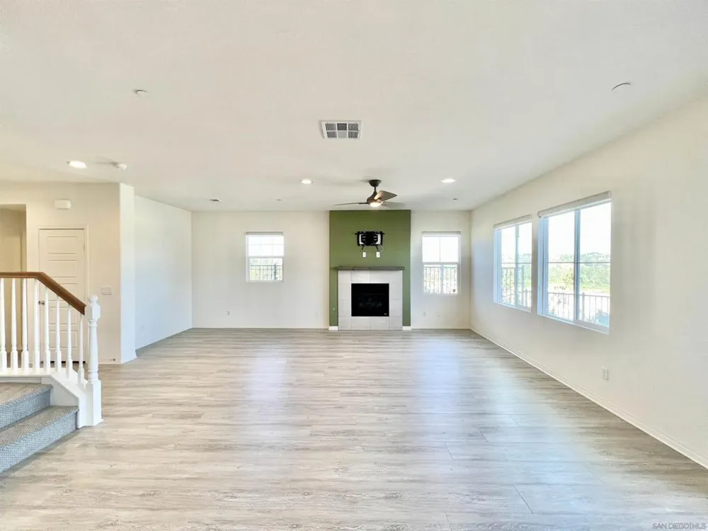 7260 Wembley San Diego, CA 92120