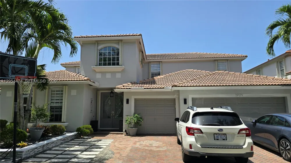 19179 S Gardenia Ave #0 Weston, FL 33332