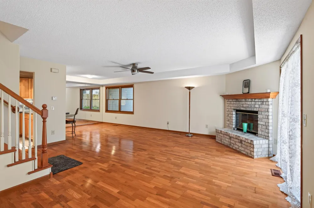 18661 Clear View Court Minnetonka, MN 55345