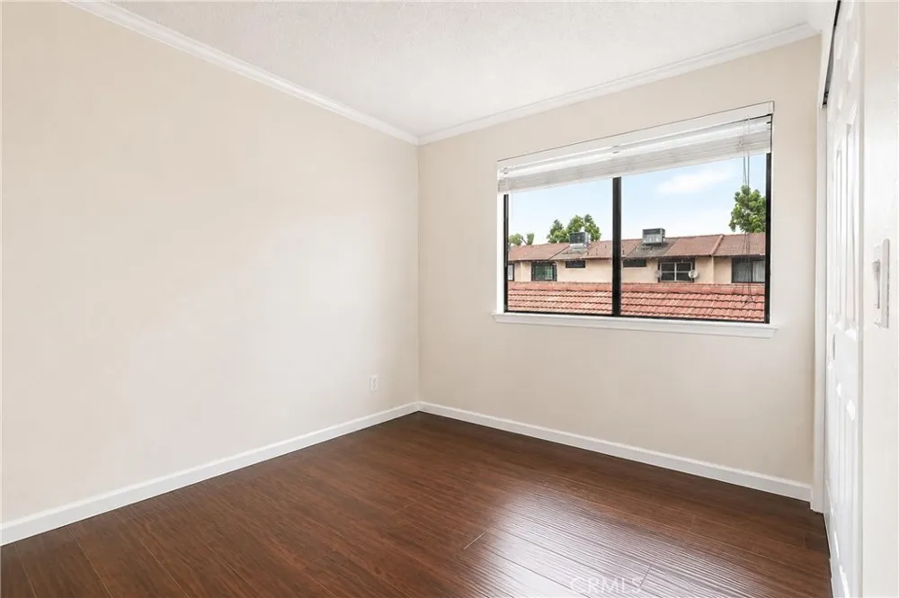 122 E Merrill Rialto, CA 92376