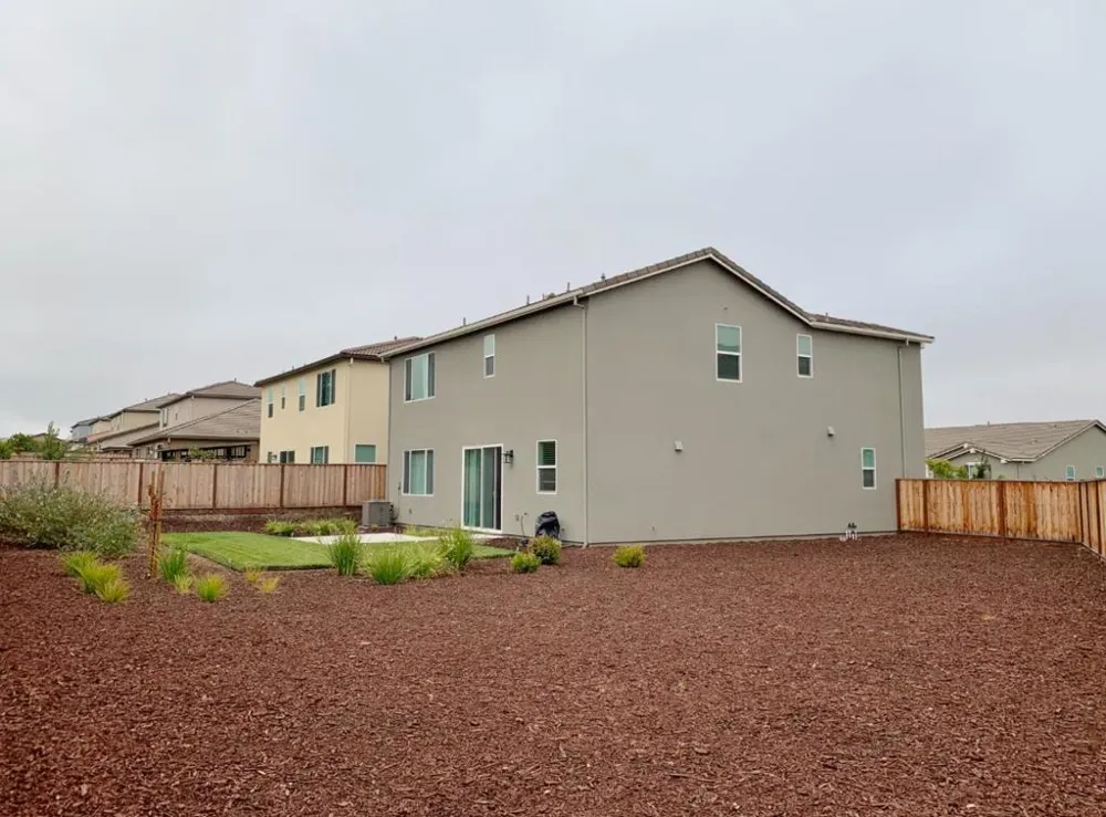 2130 Brighton Drive Hollister, CA 95023