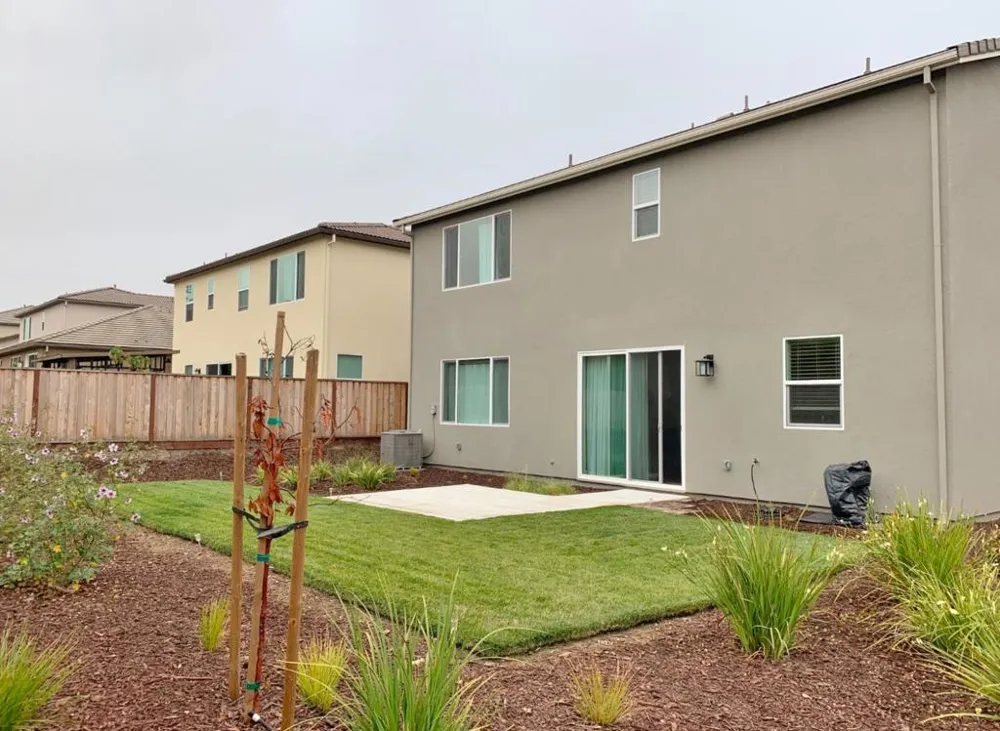 2130 Brighton Drive Hollister, CA 95023