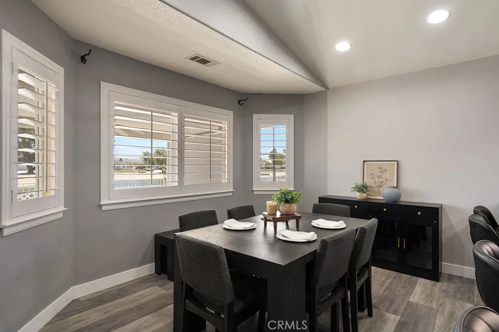 26249 Fleet Lane Helendale, CA 92342