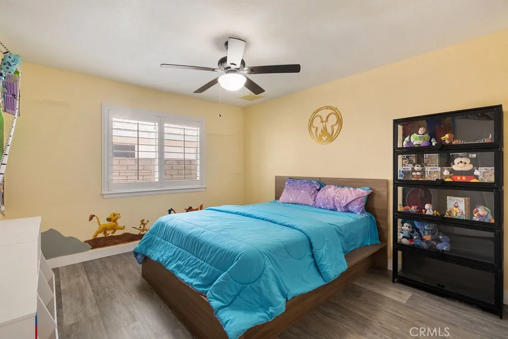 26249 Fleet Lane Helendale, CA 92342