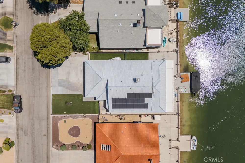26249 Fleet Lane Helendale, CA 92342