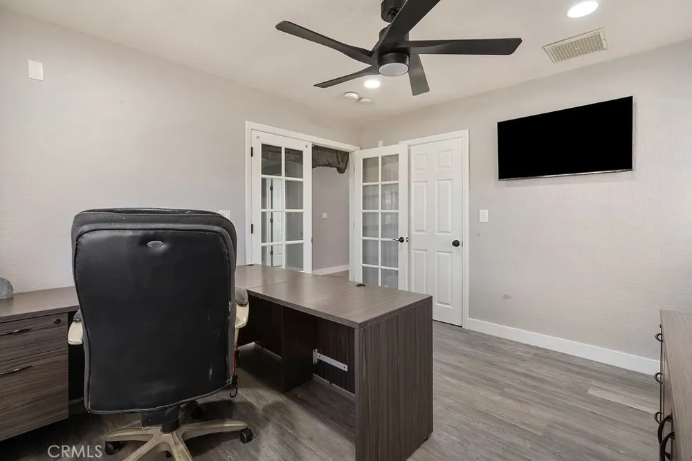 26249 Fleet Lane Helendale, CA 92342