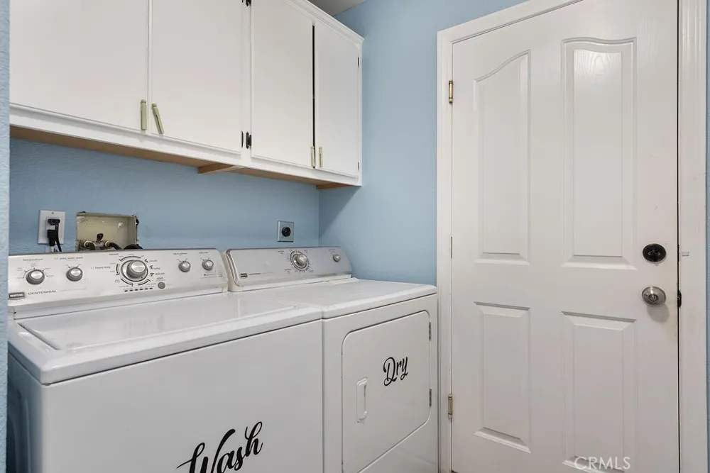 26249 Fleet Lane Helendale, CA 92342