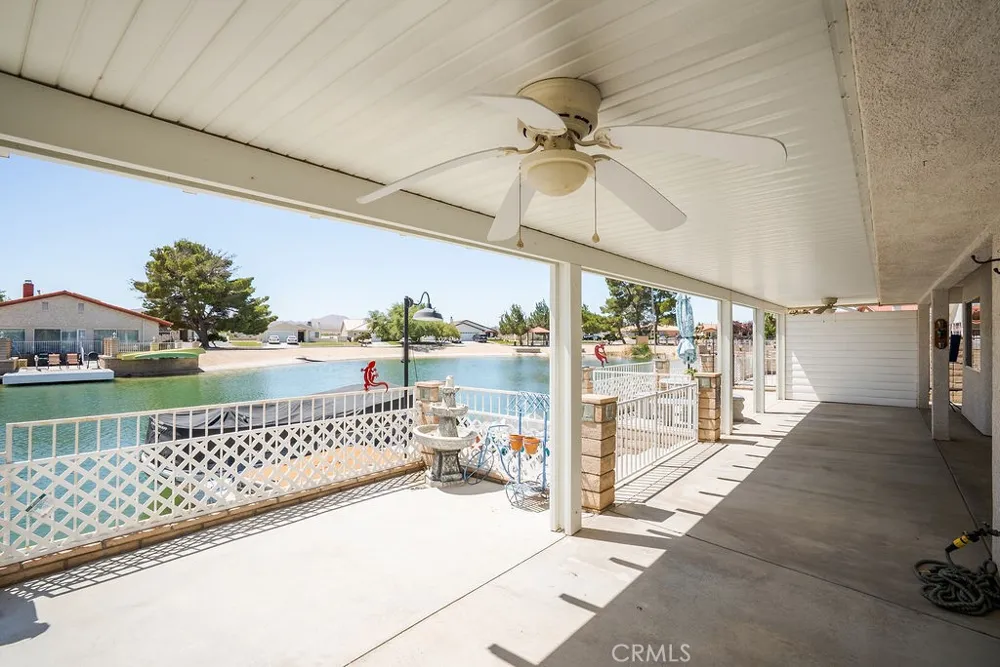 26249 Fleet Lane Helendale, CA 92342