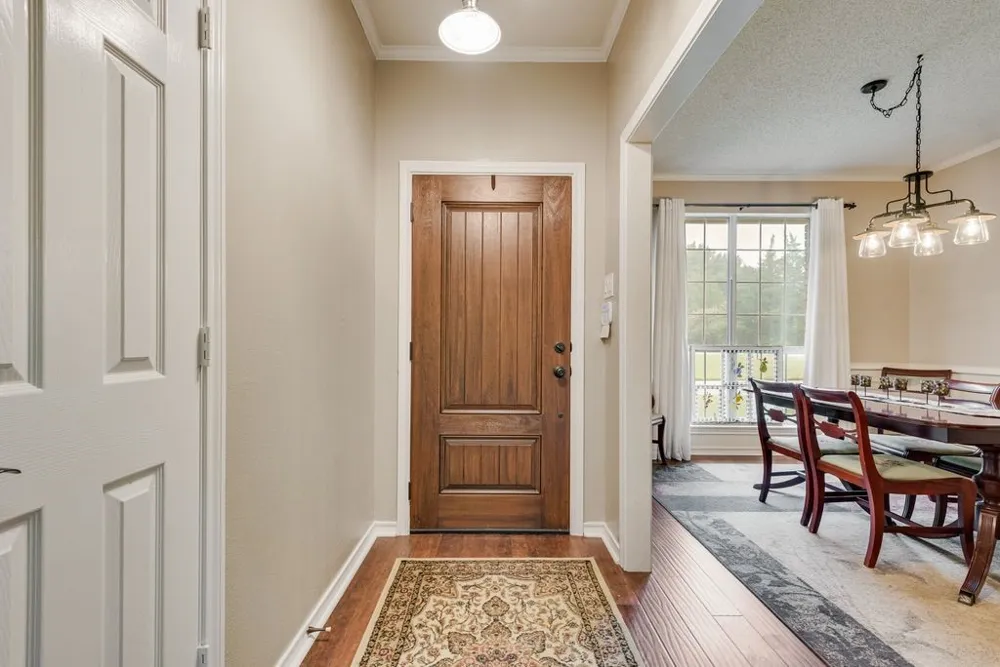 602 Creek View Circle Ovilla, TX 75154