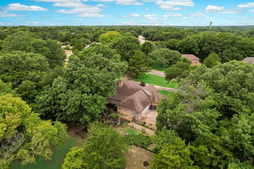602 Creek View Circle Ovilla, TX 75154
