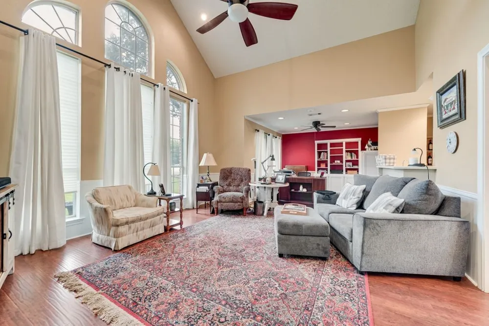 602 Creek View Circle Ovilla, TX 75154