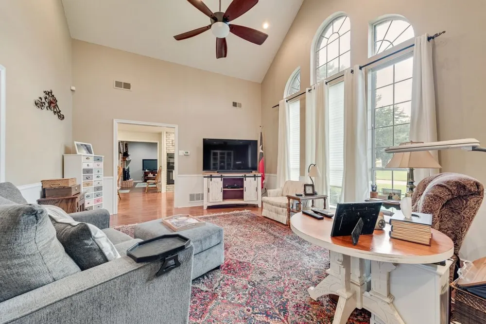 602 Creek View Circle Ovilla, TX 75154