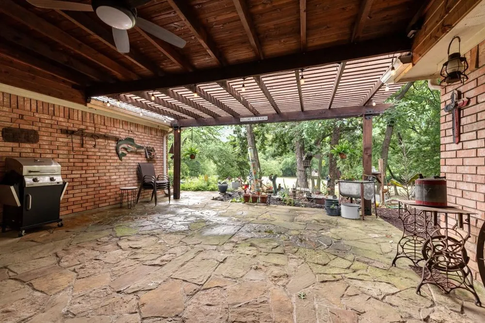 602 Creek View Circle Ovilla, TX 75154