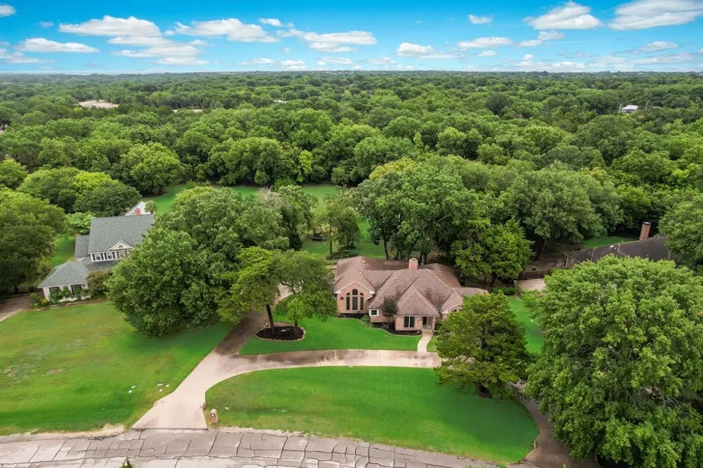 602 Creek View Circle Ovilla, TX 75154