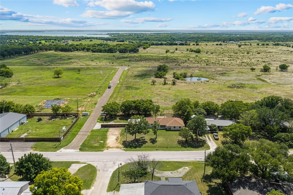 608 S Colorado Street Whitney, TX 76692