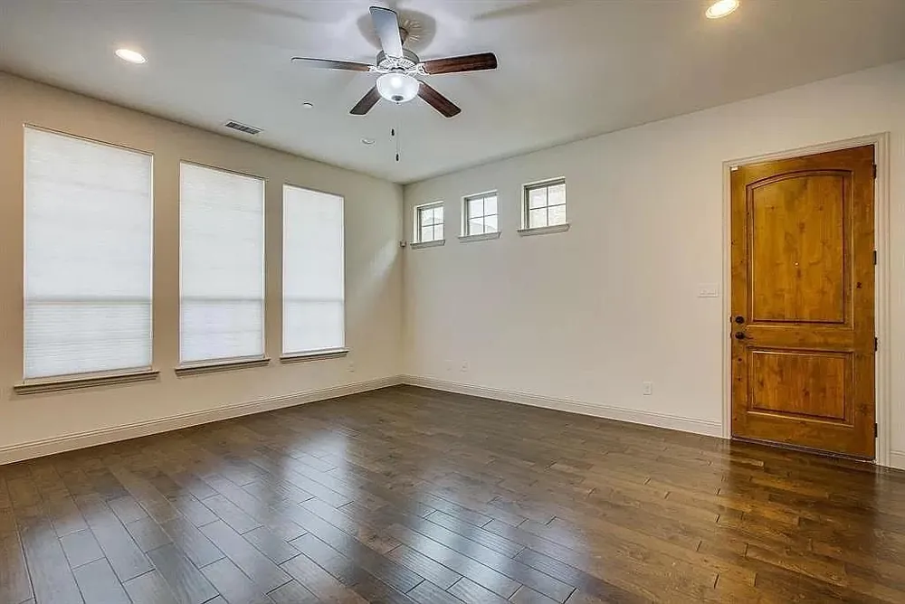 4678 Dozier Road Carrollton, TX 75010