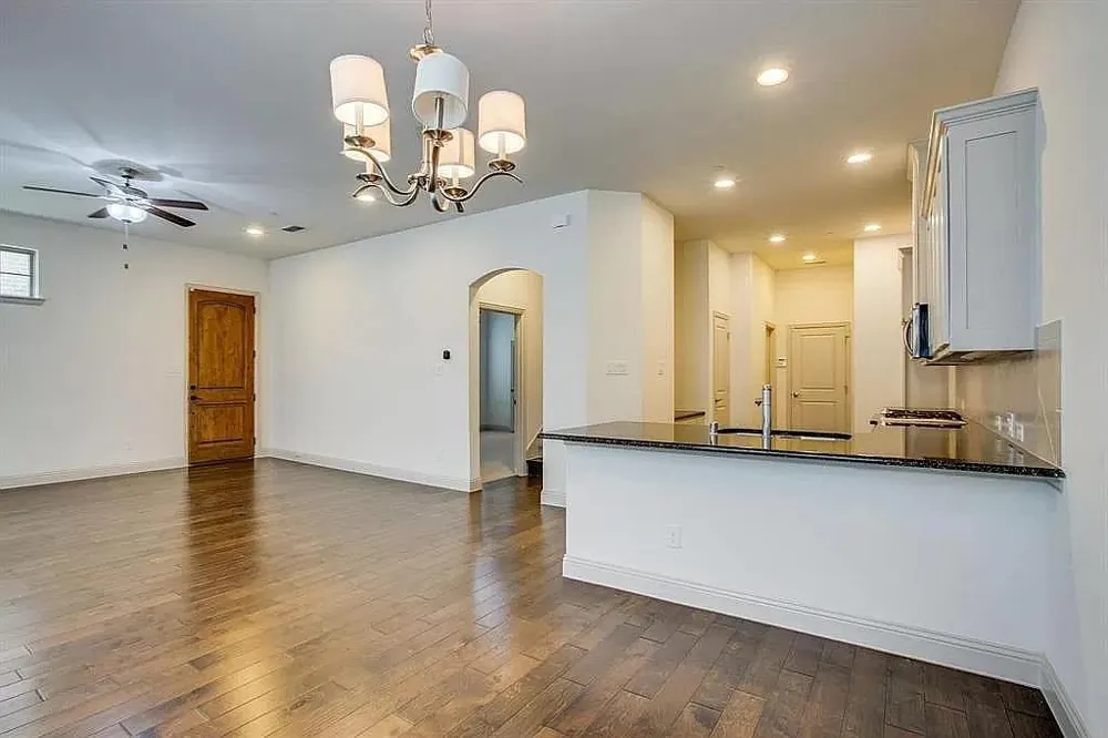 4678 Dozier Road Carrollton, TX 75010