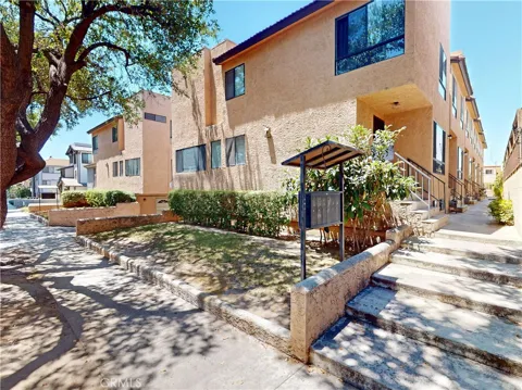 105 S Marguerita Avenue #C