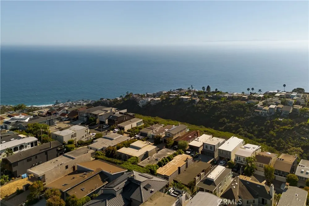 928 Quivera Street Laguna Beach, CA 92651