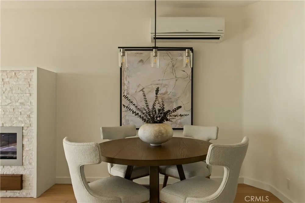 928 Quivera Street Laguna Beach, CA 92651