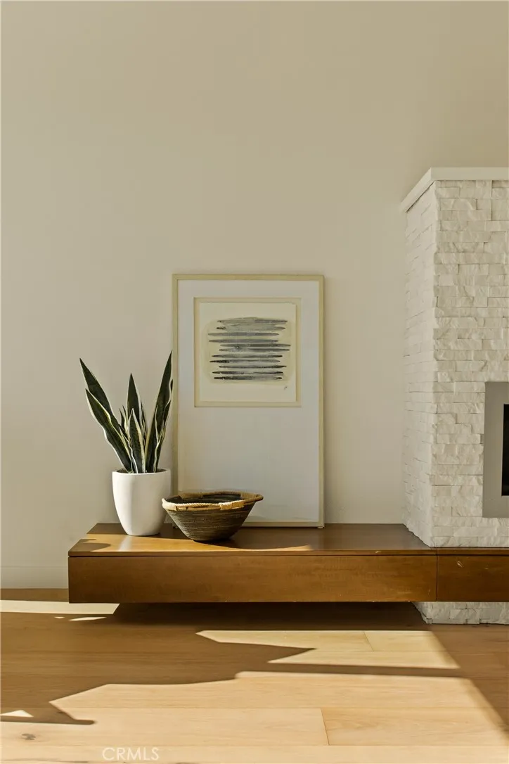 928 Quivera Street Laguna Beach, CA 92651