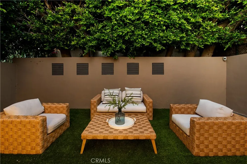 928 Quivera Street Laguna Beach, CA 92651