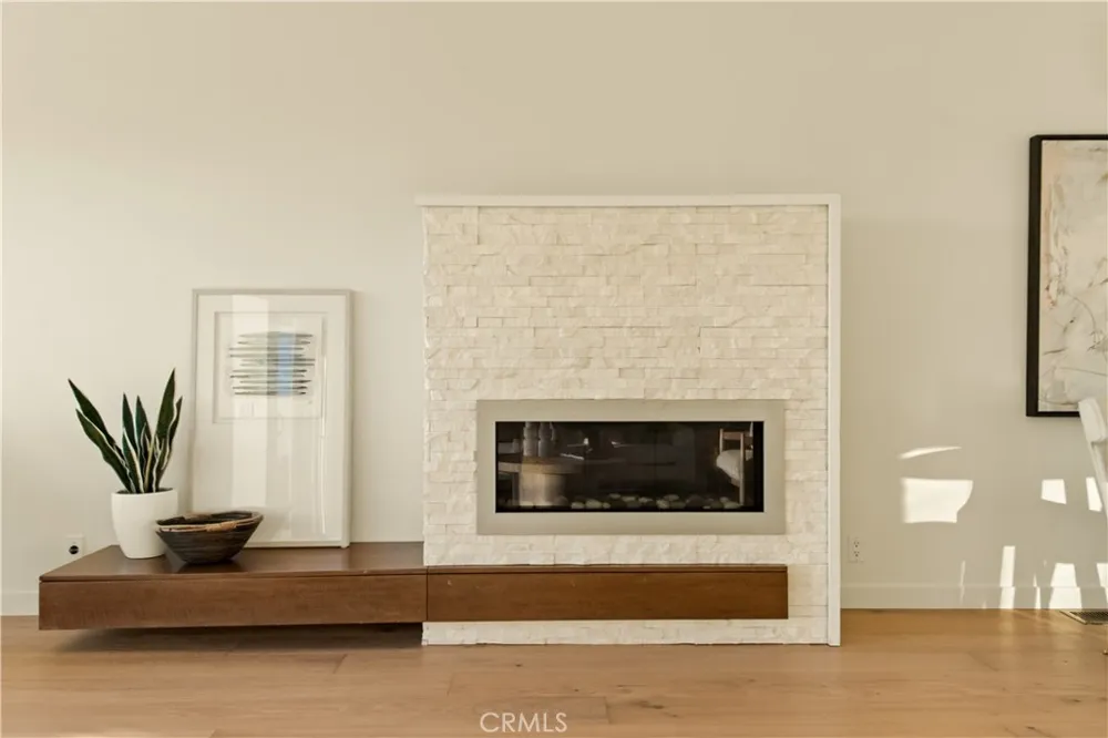 928 Quivera Street Laguna Beach, CA 92651