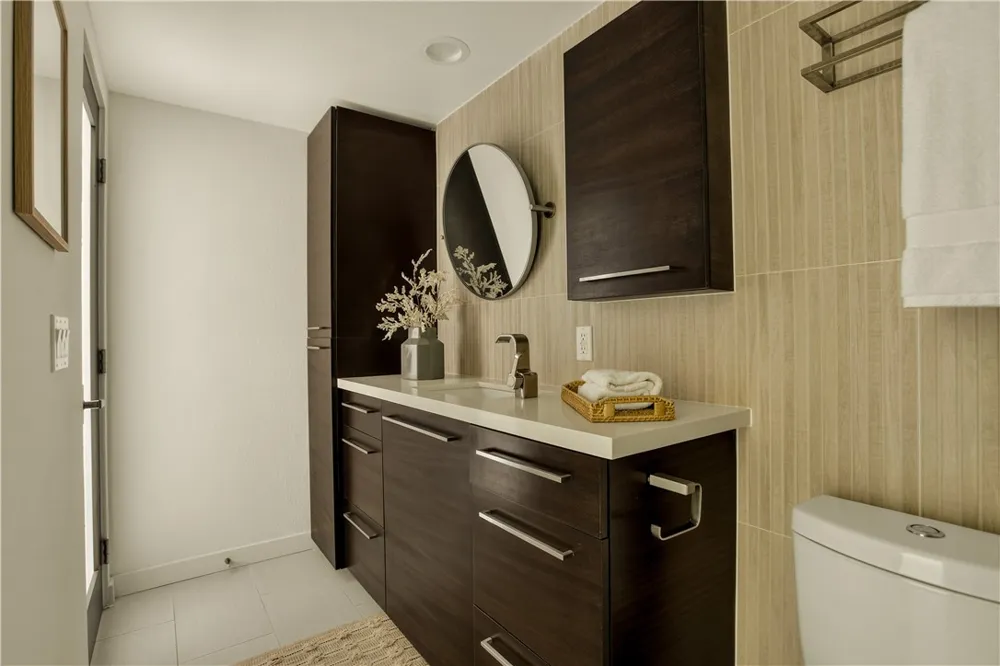 928 Quivera Street Laguna Beach, CA 92651