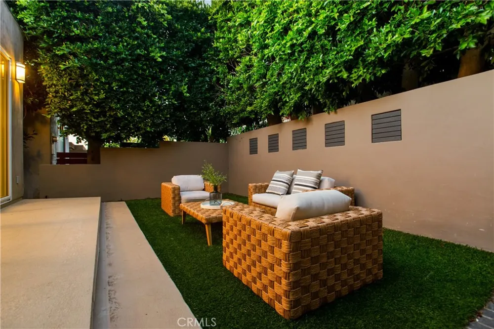 928 Quivera Street Laguna Beach, CA 92651