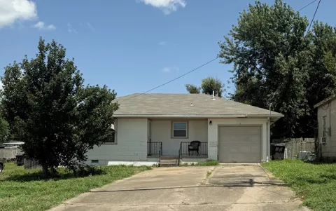 228 SE Avondale
