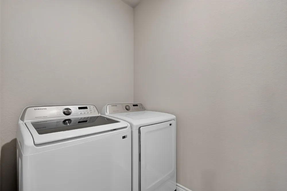 105 Harborside Drive #101 San Marcos, TX 78666